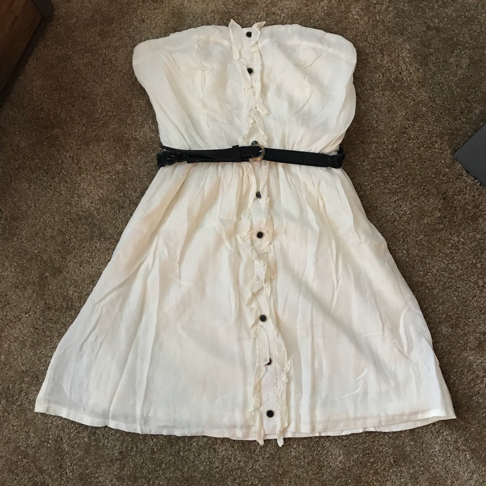Strapless dress